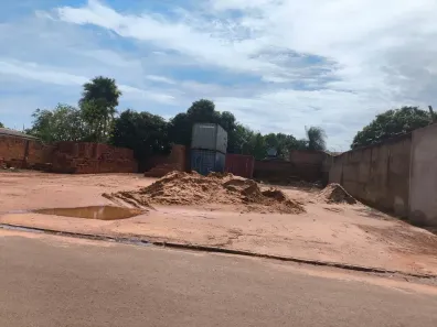 Lote/Terreno à venda, 360m² no Jardim Aero Rancho, Campo Grande