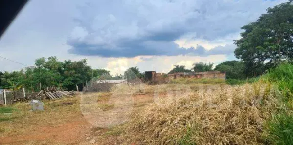 à venda, 1000m² no Mansour, Uberlândia