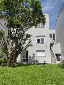 Sobrado com 3 Quartos para alugar, 245m² no Vila Albertina, São Paulo