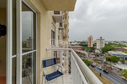 Apartamento com 2 Quartos à venda, 51m² no São Sebastião, Porto Alegre