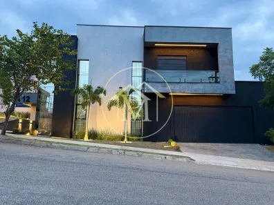 Sobrado com 3 Quartos à venda, 270m² no Cajuru do Sul, Sorocaba