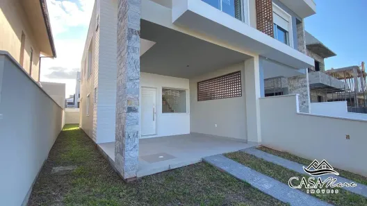 Casa com 3 Quartos à venda, 151m² no Campeche, Florianópolis