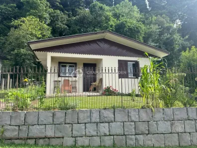 Casa com 2 Quartos à venda, 75m² no Centro, Gramado