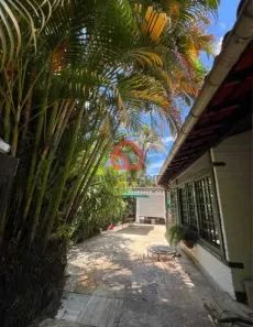 Casa de Condomínio com 3 Quartos à venda, 500m² no Itanhangá, Rio de Janeiro