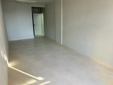 Sala Comercial à venda, 33m² no Centro, Florianópolis