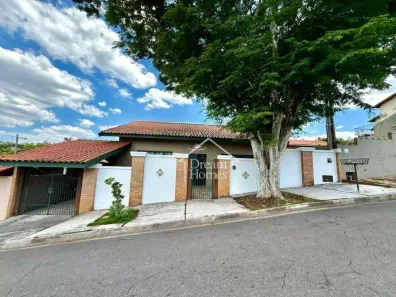 Casa com 3 Quartos à venda, 200m² no Bosque, Vinhedo