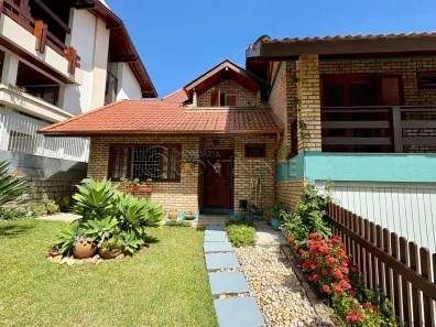 Casa com 5 Quartos à venda, 260m² no João Paulo, Florianópolis