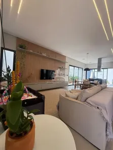 Casa com 3 Quartos à venda, 230m² no Tibery, Uberlândia