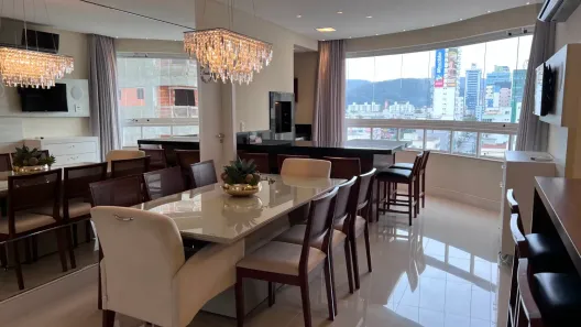 Apartamento com 3 Quartos à venda, 114m² no Centro, Balneário Camboriú