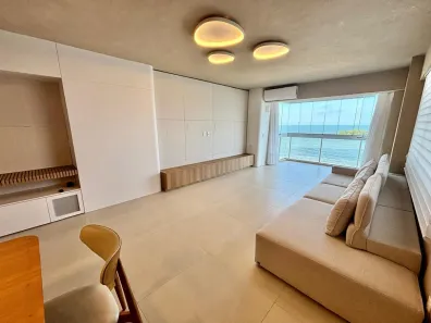 Apartamento com 3 Quartos para alugar, 191m² no Centro, Balneário Camboriú