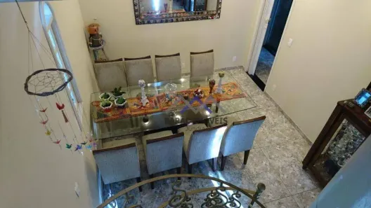 Casa com 3 Quartos à venda, 203m² no Jardim São Vicente, Jundiaí