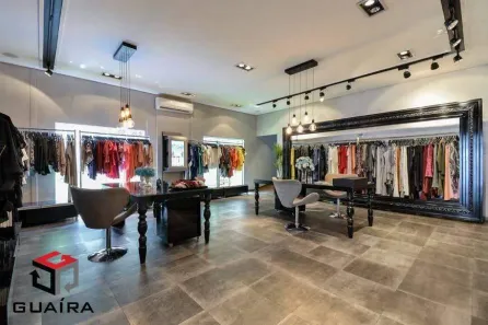 Imóvel Comercial com 1 Quarto à venda, 350m² no Vila Nova Conceição, São Paulo