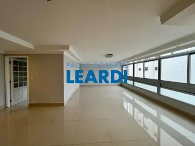 Apartamento com 4 Quartos para alugar, 200m² no Jardim Paulista, São Paulo