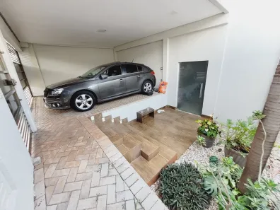 Casa com 2 Quartos à venda, 220m² no Feliz, Goiânia