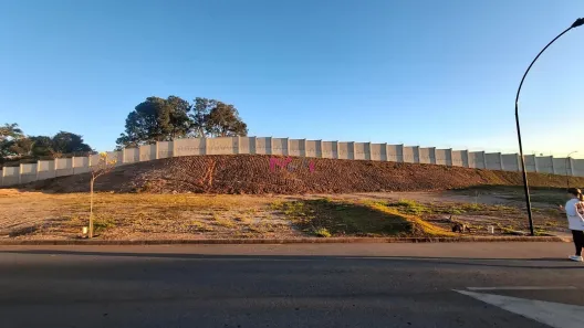 Lote/Terreno à venda, 420m² no Corrupira, Jundiaí