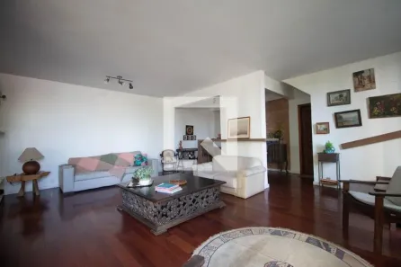 Casa com 1 Quarto à venda, 220m² no Parque Colonial, São Paulo