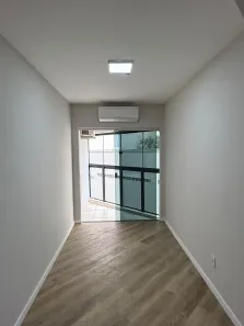 Apartamento com 2 Quartos à venda, 52m² no Centro, Balneário Camboriú