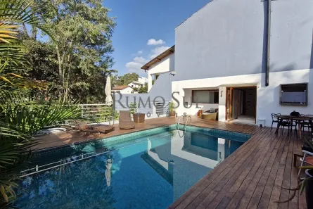 Casa com 3 Quartos à venda, 500m² no Jardim Prudência, São Paulo