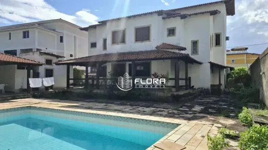 Casa com 4 Quartos à venda, 405m² no Camboinhas, Niterói