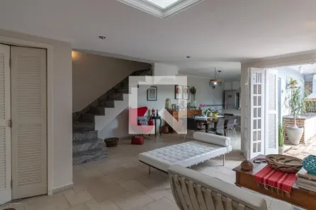 Casa com 3 Quartos à venda, 220m² no Jardim Bonfiglioli, São Paulo