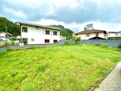 Lote/Terreno à venda, 300m² no Guarani, Brusque