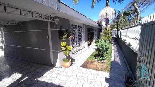 Casa com 4 Quartos à venda, 235m² no Barreirinha, Curitiba