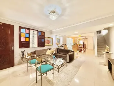 Casa com 8 Quartos à venda, 800m² no Marco, Belém