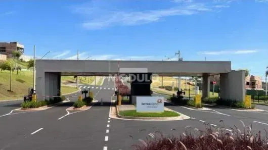 Lote/Terreno à venda, 307m² no Granja Marileusa, Uberlândia