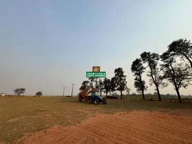 com 3 Quartos à venda, 300m² no Centro, Naviraí