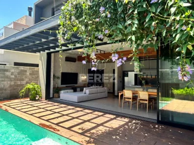 Casa de Condomínio com 3 Quartos à venda, 312m² no Jardim Montevidéu, Campo Grande