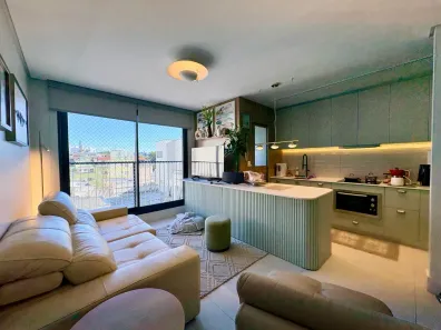 Apartamento com 2 Quartos à venda, 77m² no Canto, Florianópolis