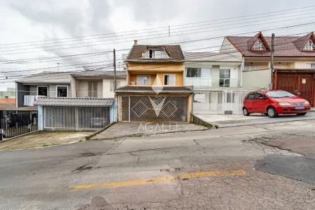 Casa com 2 Quartos à venda, 60m² no Tingui, Curitiba