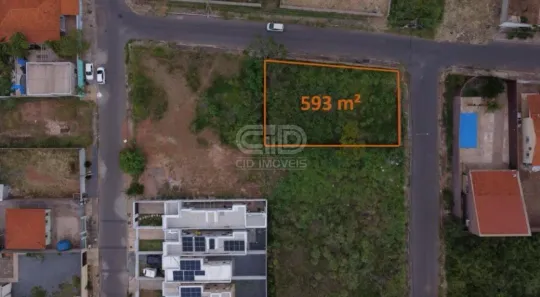 Lote/Terreno à venda, 593m² no Despraiado, Cuiabá