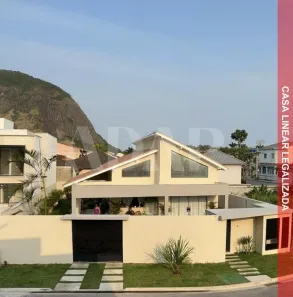 Casa de Condomínio com 3 Quartos à venda, 167m² no Vargem Pequena, Rio de Janeiro