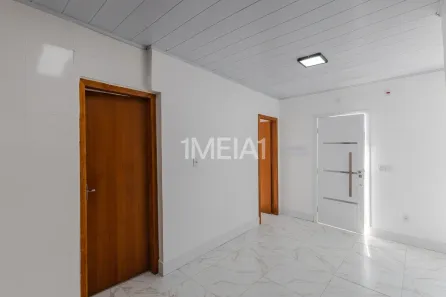 Casa com 2 Quartos para alugar, 70m² no Vila Jardim, Porto Alegre