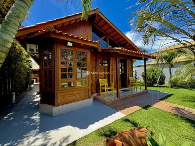 Casa de Condomínio com 2 Quartos à venda, 154m² no Caravelas, Armação dos Búzios