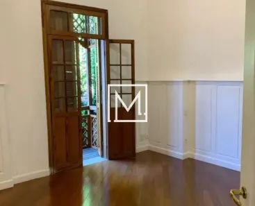 Sobrado com 3 Quartos à venda, 300m² no Jardim Paulistano, São Paulo