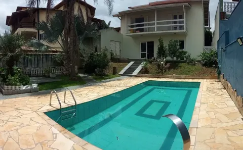 Casa de Condomínio com 3 Quartos à venda, 384m² no Parque Dom Henrique, Cotia