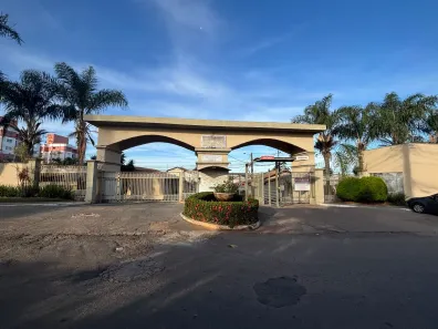 Casa com 3 Quartos à venda, 180m² no Vila Santos Dumont, Aparecida de Goiânia