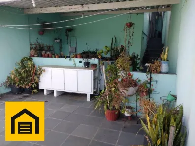 Casa com 2 Quartos à venda, 125m² no Jardim Zaira, Mauá