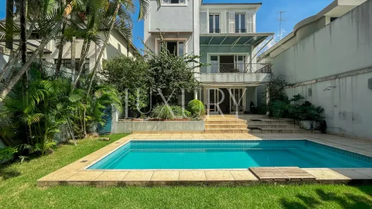 Casa com 3 Quartos à venda, 446m² no Vila Madalena, São Paulo