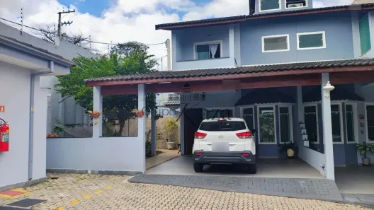 Casa de Condomínio com 3 Quartos à venda, 141m² no Parque Santo Antônio, Jacareí