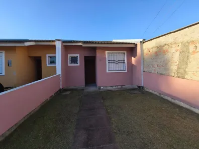 Casa com 2 Quartos à venda, 125m² no Restinga, Porto Alegre
