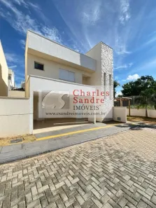 Casa de Condomínio com 3 Quartos à venda, 150m² no Cardoso Continuação, Aparecida de Goiânia