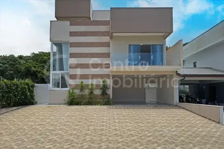 Casa de Condomínio com 7 Quartos à venda, 413m² no , Peruíbe
