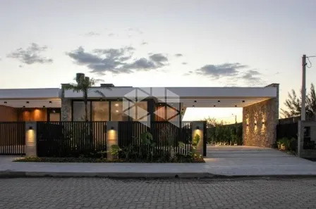 Casa com 3 Quartos à venda, 180m² no XANGRI-LÁ, Xangri-lá