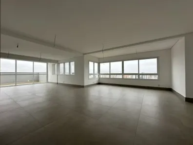 Apartamento com 3 Quartos à venda, 190m² no Gleba Fazenda Palhano, Londrina