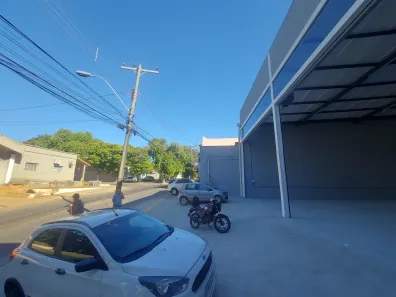 Galpão/Depósito/Armazém para alugar, 180m² no Setor São José, Goiânia