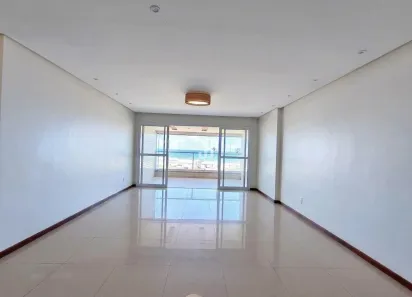 Apartamento com 4 Quartos à venda, 212m² no Piatã, Salvador