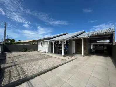Casa com 4 Quartos à venda, 200m² no Centro, Tijucas